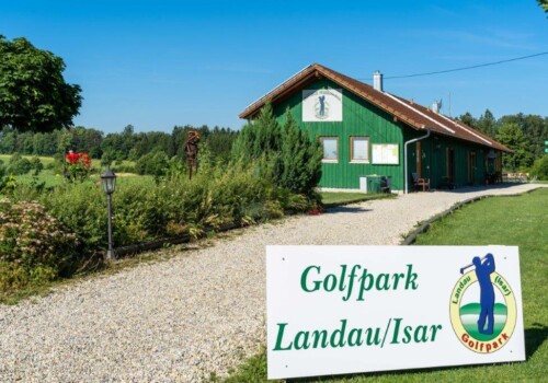 Golfplatz-44 Golfplatz-44
